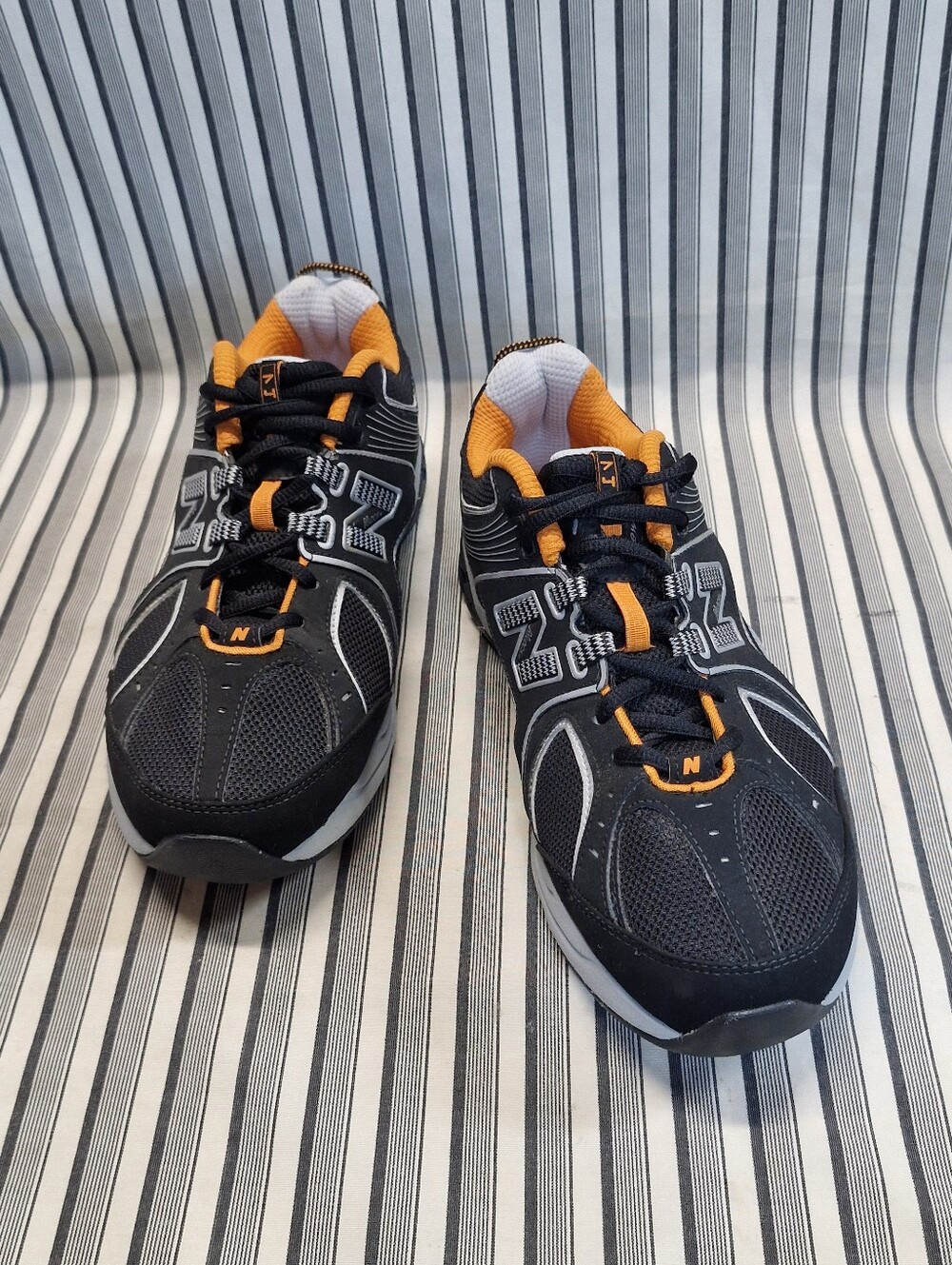 New Balance MX747BS Men's 8.5 4E Extra Wide Black Orange Athletic Shoes New